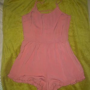 Pretty in pink romper 💕
